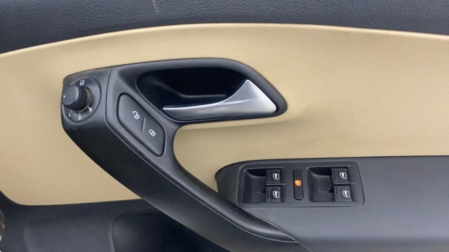 Volkswagen Ameo 1.2 MPI Highline Second-hand 2016 Volkswagen Ameo 1.2 MPI Highline for sale in Bangalore-17