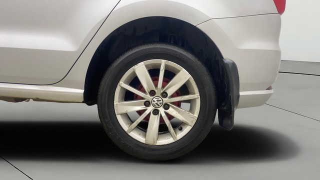 Volkswagen Ameo 1.2 MPI Highline Second-hand 2016 Volkswagen Ameo 1.2 MPI Highline for sale in Bangalore-26