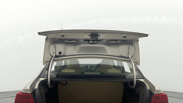 Volkswagen Ameo 1.2 MPI Highline Second-hand 2016 Volkswagen Ameo 1.2 MPI Highline for sale in Bangalore-20