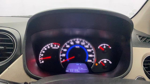 Hyundai Grand i10 Sportz Second-hand 2014 Hyundai Grand i10 Sportz for sale in Kochi-11