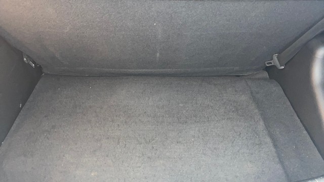 Hyundai Grand i10 Sportz Second-hand 2014 Hyundai Grand i10 Sportz for sale in Kochi-19