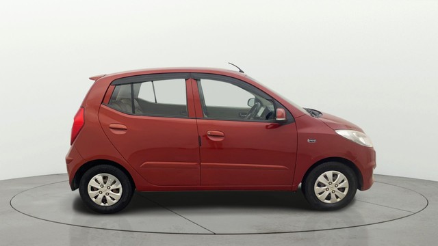 Second-hand 2012 Hyundai i10 Sportz for sale in Gulbarga-1