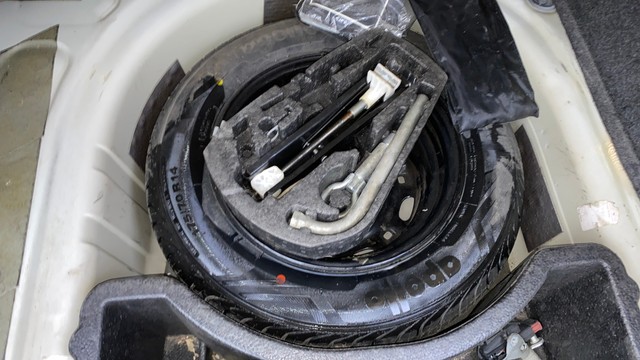 Second-hand 2014 Volkswagen Vento Diesel Highline for sale in Mumbai-27