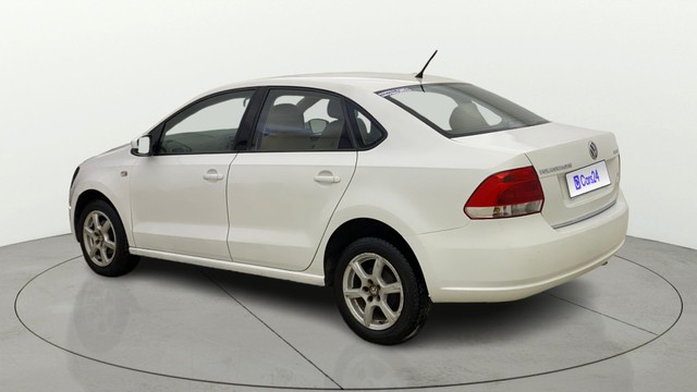 Second-hand 2014 Volkswagen Vento Diesel Highline for sale in Mumbai-4