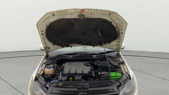 Second-hand 2014 Volkswagen Vento Diesel Highline for sale in Mumbai-9