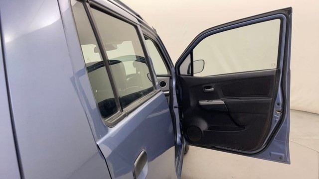 Second-hand 2011 Maruti Suzuki Wagon R LXI CNG for sale in Bangalore-16