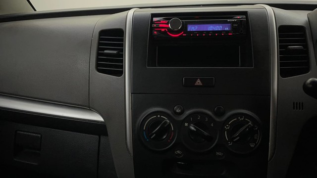 Second-hand 2011 Maruti Suzuki Wagon R LXI CNG for sale in Bangalore-25