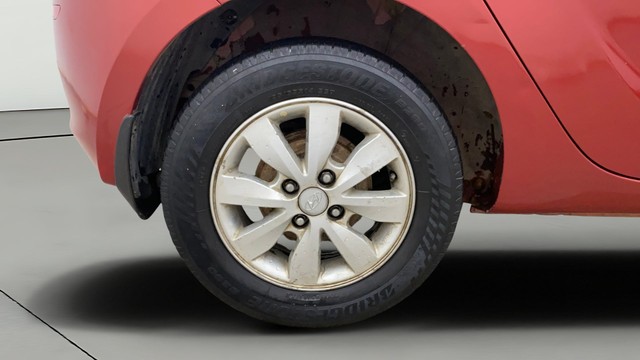 Second-hand 2013 Hyundai i20 Sportz 1.2 for sale in Bangalore-24