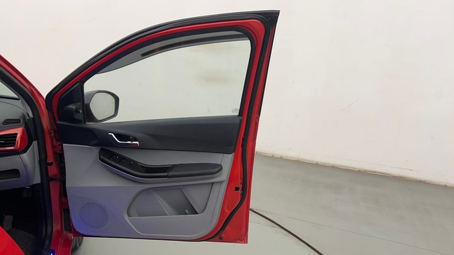 Second-hand 2021 Tata Tiago XZ Plus for sale in Mumbai-16