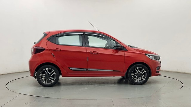 Second-hand 2021 Tata Tiago XZ Plus for sale in Mumbai-2