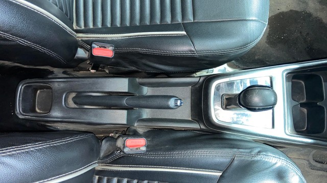 Second-hand 2019 Maruti Swift VXI AMT for sale in Surat-13