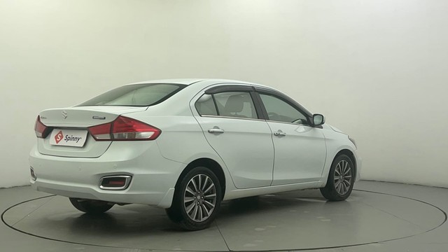 Second-hand 2021 Maruti Ciaz Petrol for sale in Ahmedabad-3
