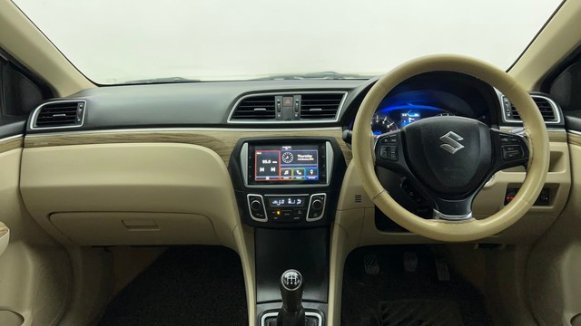 Second-hand 2021 Maruti Ciaz Petrol for sale in Ahmedabad-11