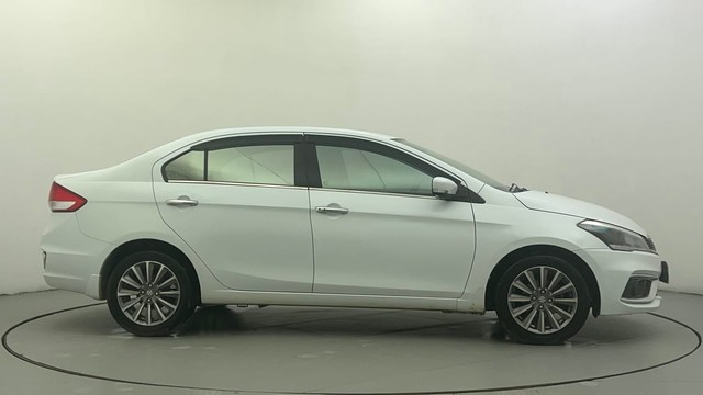 Second-hand 2021 Maruti Ciaz Petrol for sale in Ahmedabad-2