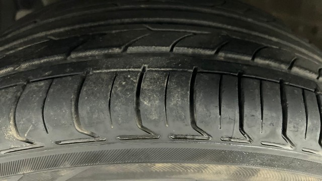 Second-hand 2021 Maruti Ciaz Petrol for sale in Ahmedabad-23