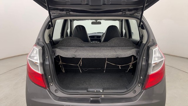 Second-hand 2019 Maruti Alto K10 VXI for sale in Pune-9