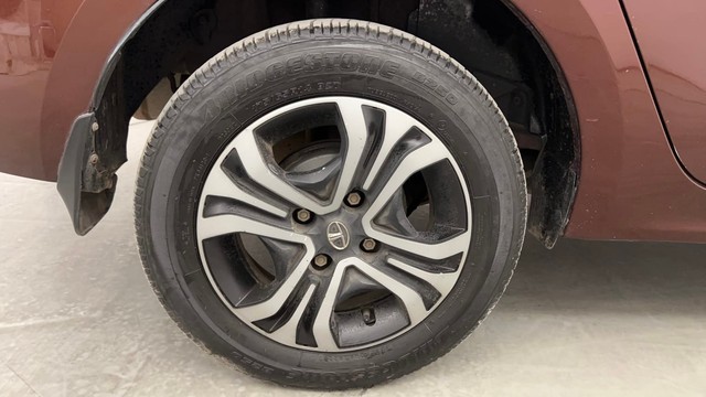 Second-hand 2022 Tata Tigor XZ Plus CNG BSVI for sale in Pune-18