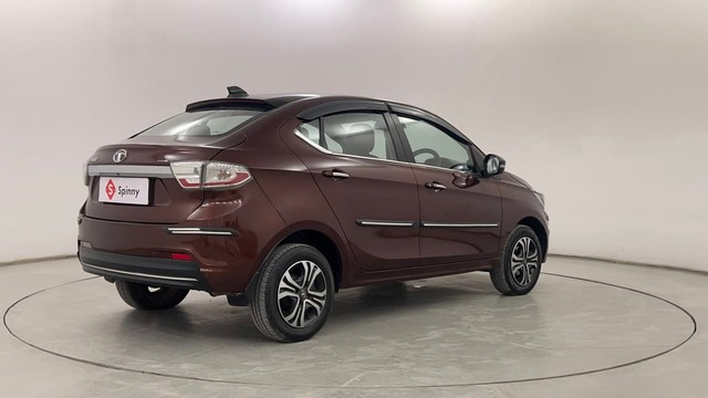 Second-hand 2022 Tata Tigor XZ Plus CNG BSVI for sale in Pune-3