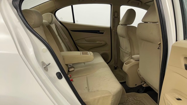 Second-hand 2011 Honda City S for sale in Pune-26