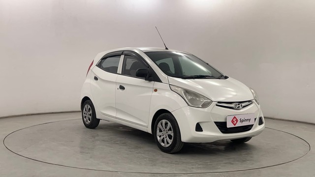 Second-hand 2016 Hyundai EON Magna for sale in Pune-1