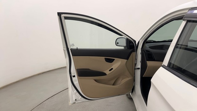 Second-hand 2016 Hyundai EON Magna for sale in Pune-31