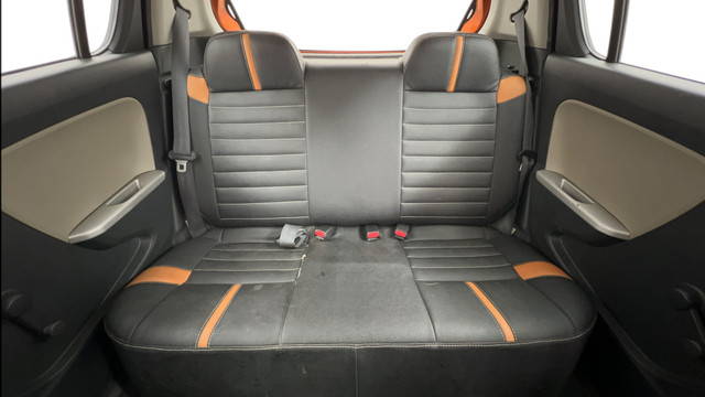 Second-hand 2015 Maruti Alto K10 VXI AMT for sale in Pune-32