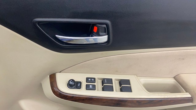 Second-hand 2017 Maruti Suzuki Swift Dzire AMT ZXI for sale in Gulbarga-5