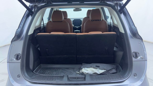 Second-hand 2022 MG Hector Plus 1.5 Turbo Sharp Pro 7 Str BSVI for sale in Hyderabad-9