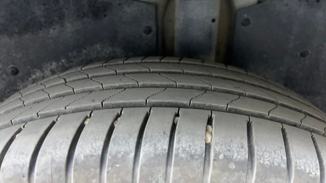 Second-hand 2022 MG Hector Plus 1.5 Turbo Sharp Pro 7 Str BSVI for sale in Hyderabad-23