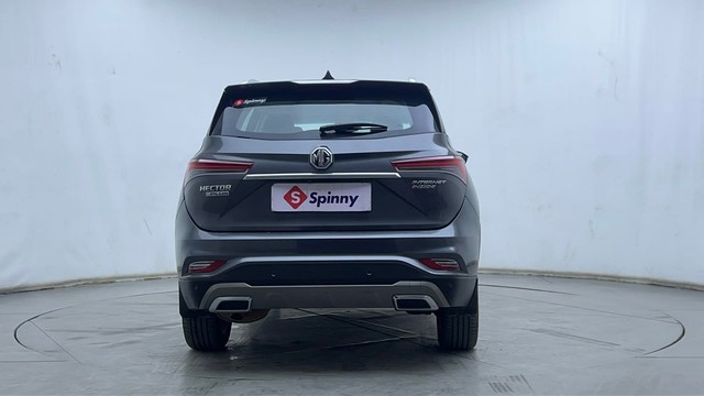 Second-hand 2022 MG Hector Plus 1.5 Turbo Sharp Pro 7 Str BSVI for sale in Hyderabad-4