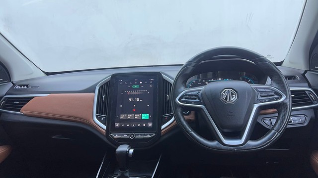 Second-hand 2022 MG Hector Plus 1.5 Turbo Sharp Pro 7 Str BSVI for sale in Hyderabad-11