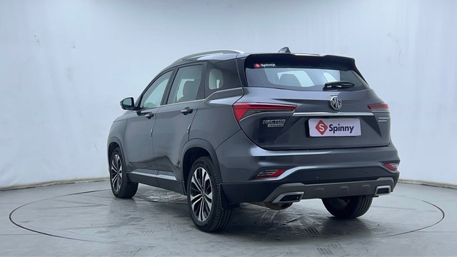 Second-hand 2022 MG Hector Plus 1.5 Turbo Sharp Pro 7 Str BSVI for sale in Hyderabad-5