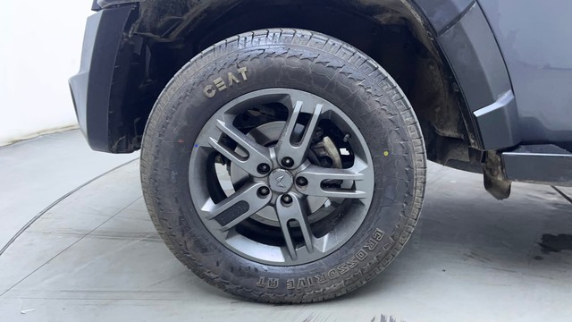 Second-hand 2024 Mahindra Thar LX Hard Top AT RWD for sale in Hyderabad-20