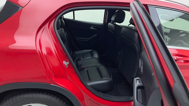 Second-hand 2019 Mercedes-Benz GLA Class Urban Edition 200 for sale in Gurgaon-24