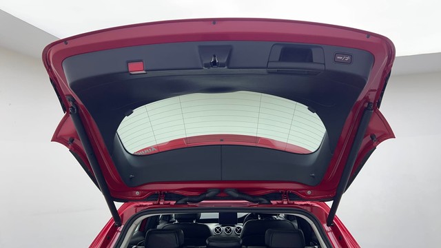 Second-hand 2019 Mercedes-Benz GLA Class Urban Edition 200 for sale in Gurgaon-26