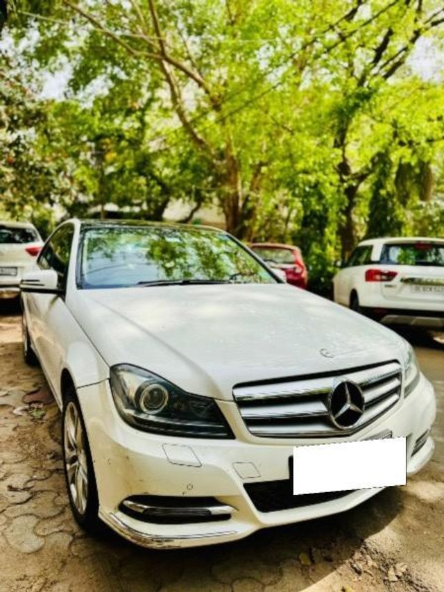 Second-hand 2013 Mercedes-Benz C-Class C 200 BE Classic for sale in New Delhi-5