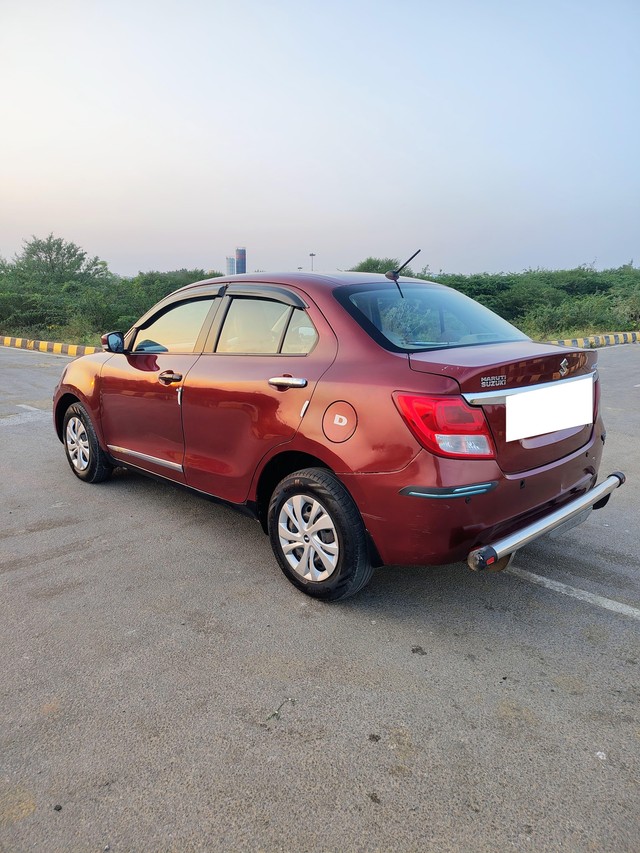 Second-hand 2018 Maruti Swift Dzire VDI for sale in Hyderabad-3