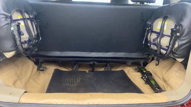 Second-hand 2017 Mahindra TUV 300 T8 AMT for sale in Bangalore-19