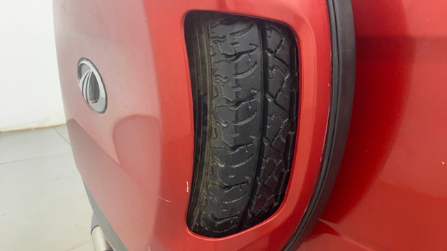 Second-hand 2017 Mahindra TUV 300 T8 AMT for sale in Bangalore-27