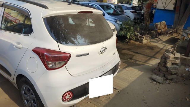 Second-hand 2019 Hyundai Grand i10 Magna CNG for sale in Zirakpur-9