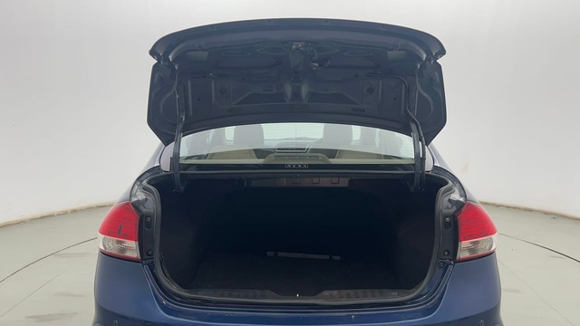 Second-hand 2017 Maruti Ciaz Delta Diesel for sale in Kolkata-9