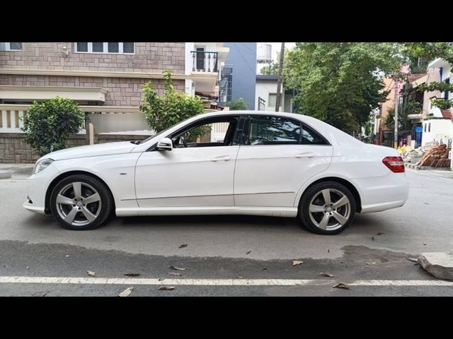 Second-hand 2012 Mercedes-Benz E-Class 220 CDI for sale in Bangalore-3