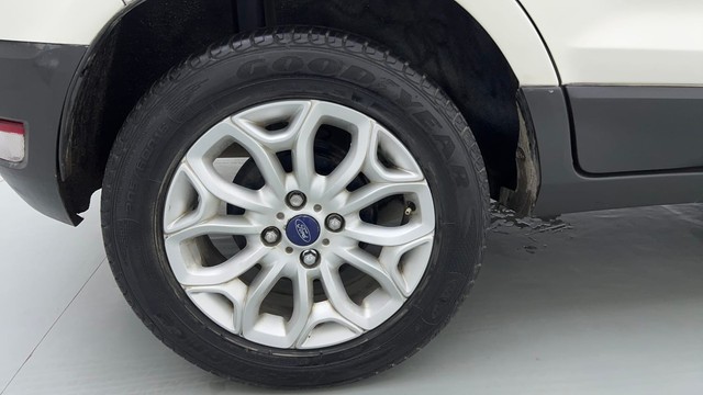 Second-hand 2016 Ford Ecosport 1.5 Ti VCT MT Titanium for sale in New Delhi-18