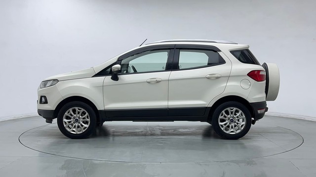 Second-hand 2016 Ford Ecosport 1.5 Ti VCT MT Titanium for sale in New Delhi-6