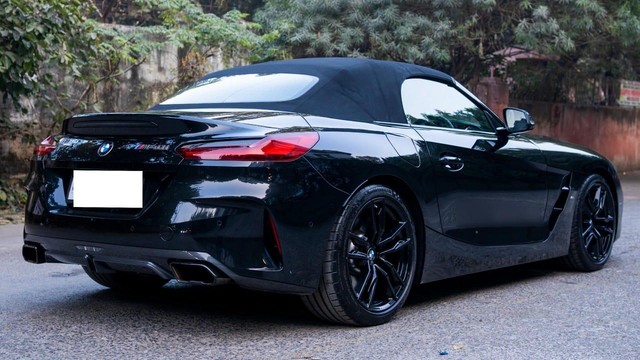 Second-hand 2025 BMW Z4 M40i for sale in New Delhi-4