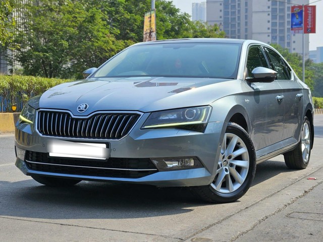 Second-hand 2018 Skoda Superb LK 1.8 TSI AT for sale in Mumbai-5