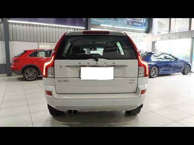 Second-hand 2013 Volvo XC90 D5 AWD for sale in Bangalore-9