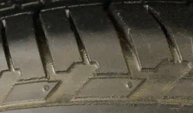 Second-hand 2021 Mahindra XUV500 W7 for sale in Gurgaon-8