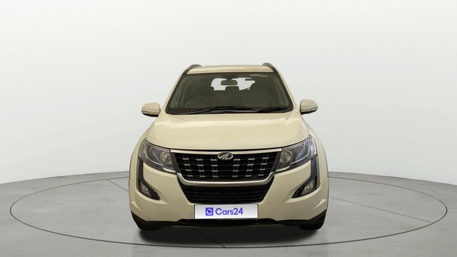 Second-hand 2021 Mahindra XUV500 W7 for sale in Gurgaon-19