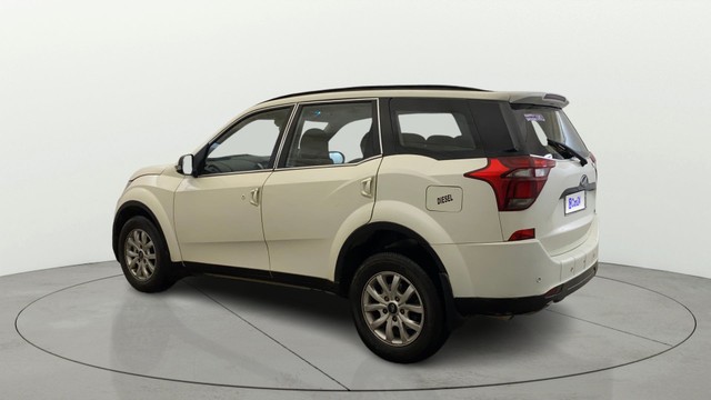 Second-hand 2021 Mahindra XUV500 W7 for sale in Gurgaon-16